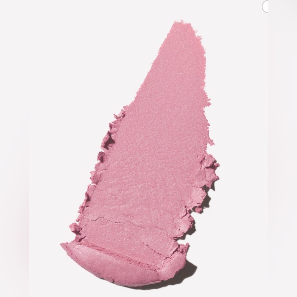MAC Cosmetics Glow Play Cushiony Blush in Totally Synced - Picture 2 of 11